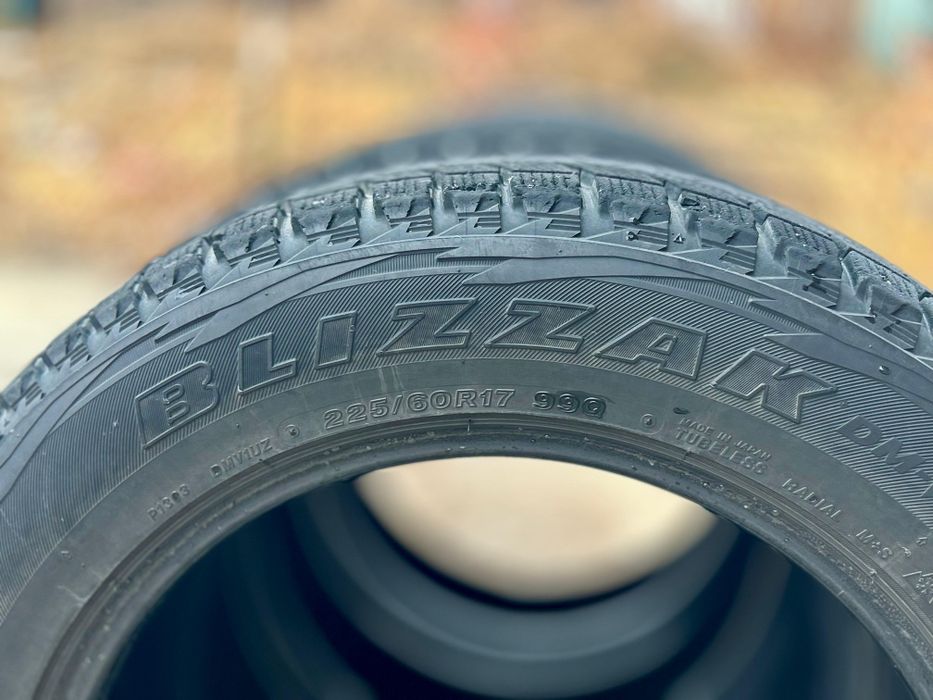 225/60/17 Bridgestone Blizzak