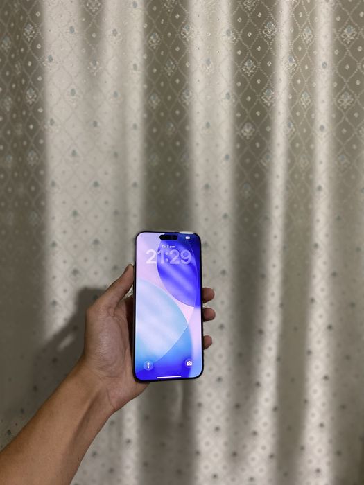 Продам срочно iPhone 15 Pro Max 256GB
