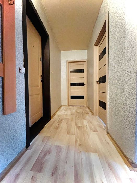 Продам 2 ком квартиру