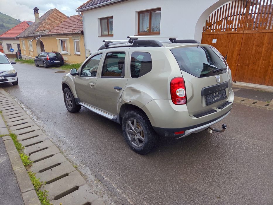 Dacia Duster 4x4 motor 1.5 dci adus din Austria