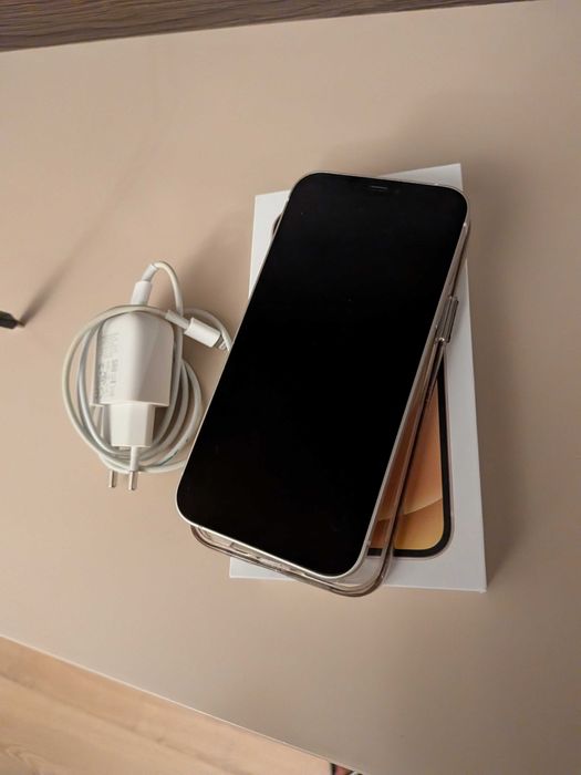 Vand  Iphone 12