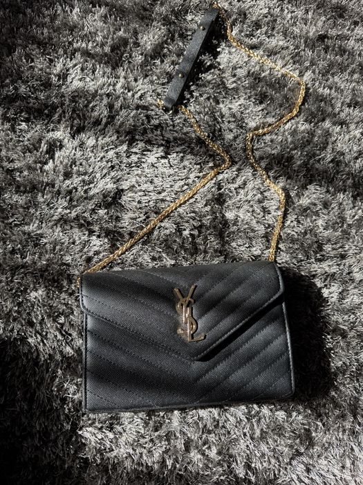 Чанти Dior, Guess, Ysl