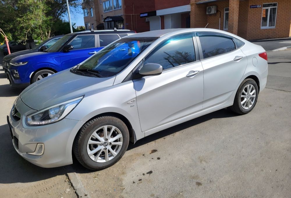 Продам Hyundai Accent