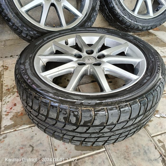 Шина на все камри