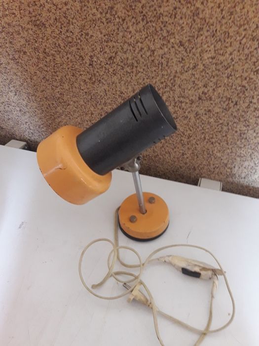 Светильник