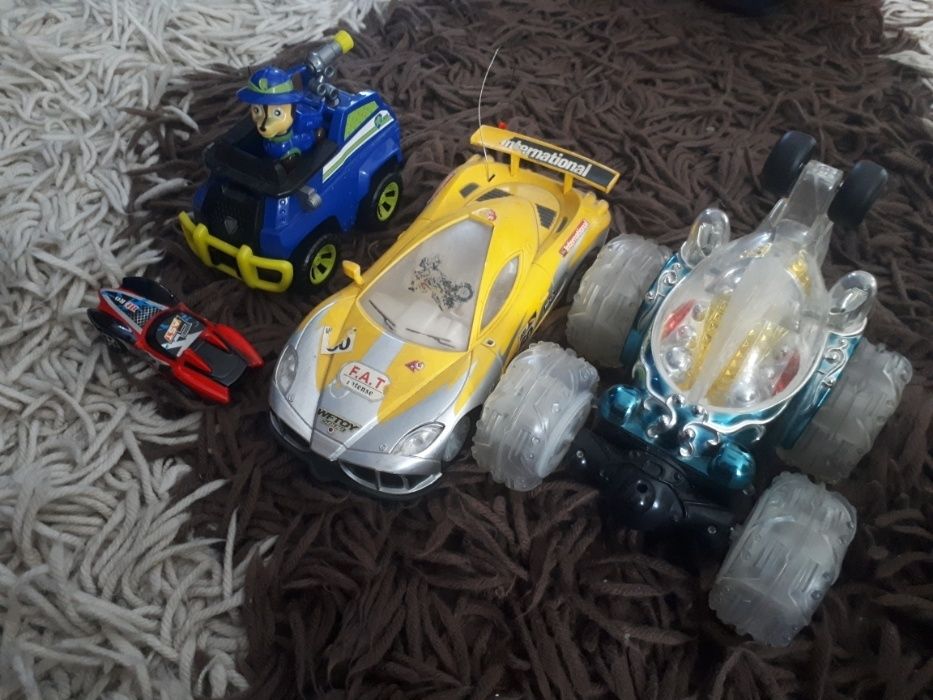 Машинки с пультом управления