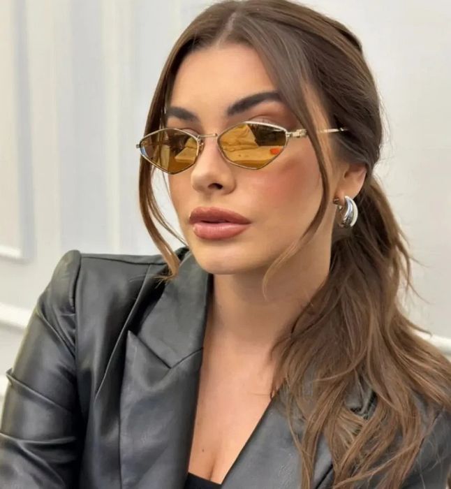 Miu Miu Супер актуални слънчеви очила