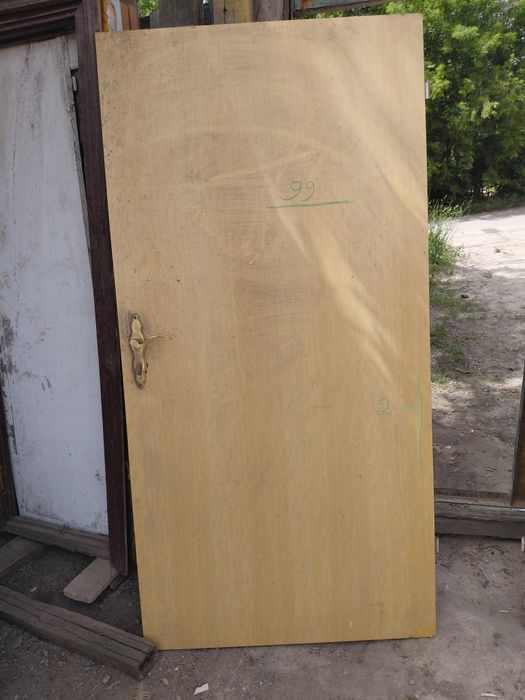 Срочно Продам двери