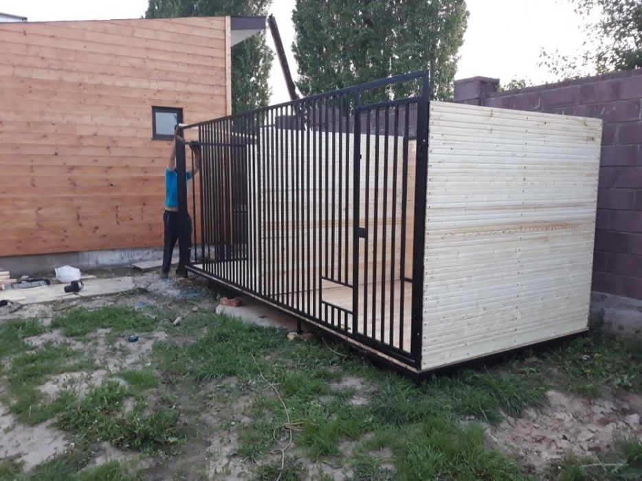 Вольеры для собак.