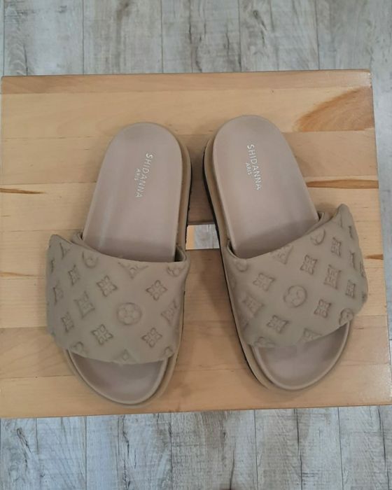 Женская обувь , шлепки