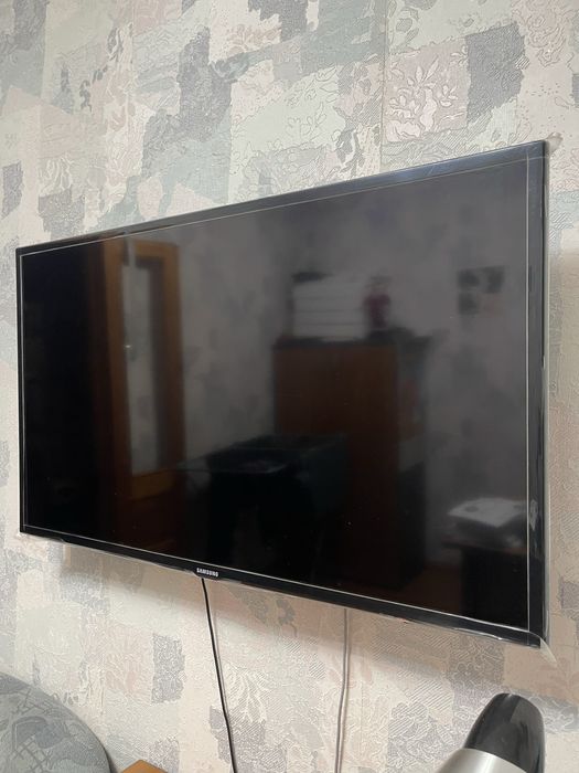 Продам телевизор Самсунг!