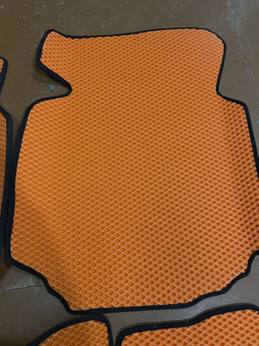 1 yil garantiyas bor