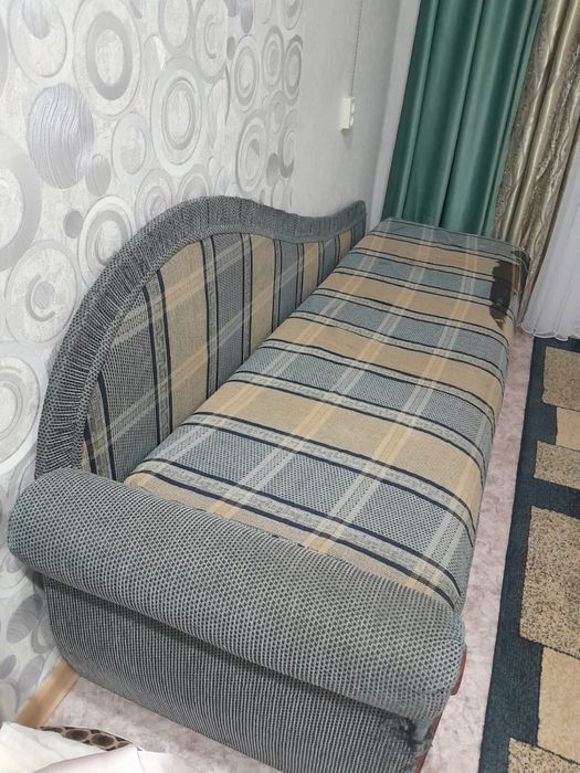 Продам диван б/у