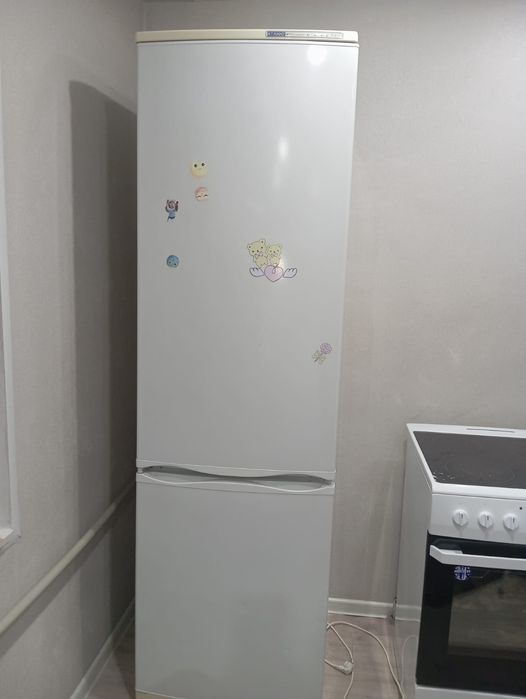 Продам холодильник