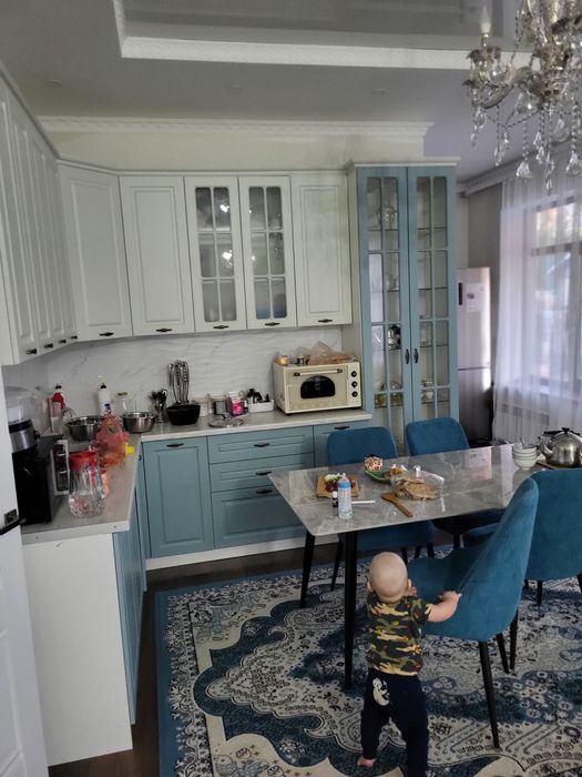 Продам дом  10 соток