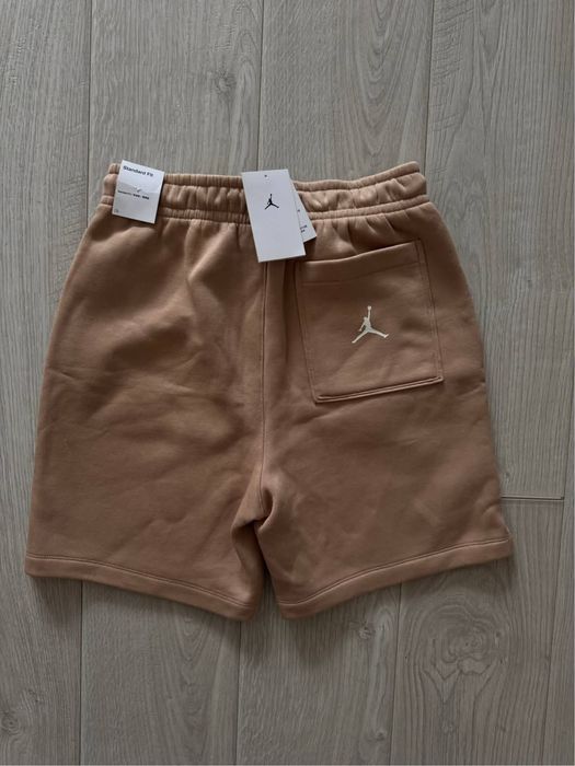 Jordan essentials shorts