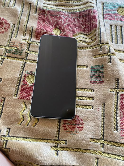 Продам телефон Redmi A1+