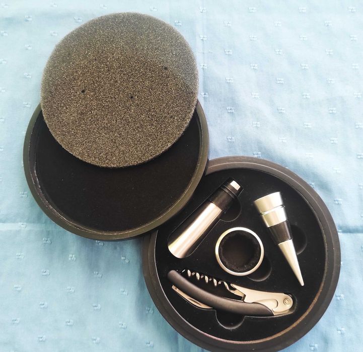 Комплект за вино