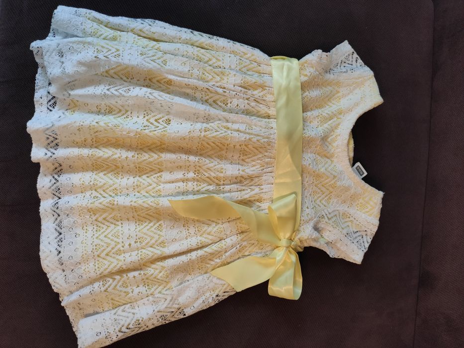 Rochita LC Waikiki măsura 74-80