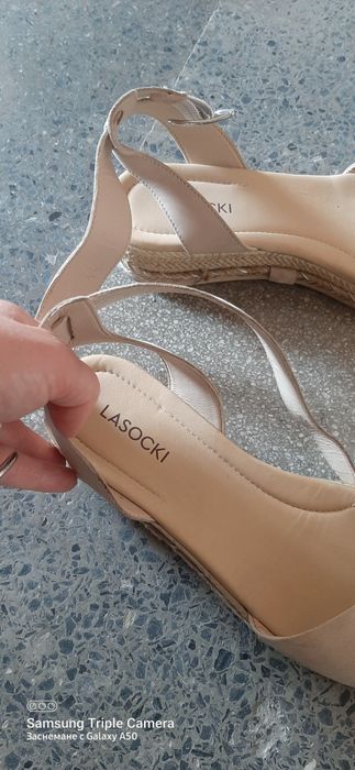 Сандали 37 номер