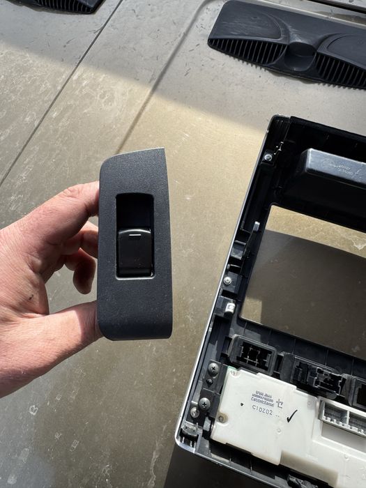 Ниссан х-треил т 31 ковралан