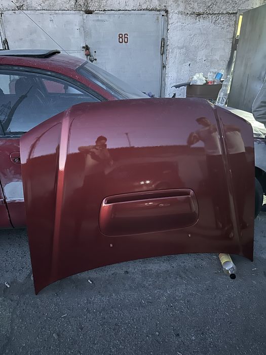 Прадам капот субару 2008 Sg