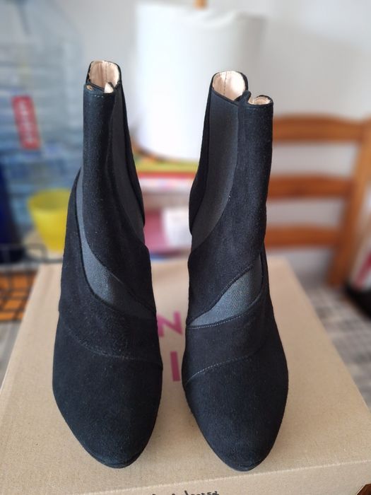 Ghete din piele naturală Garkony
