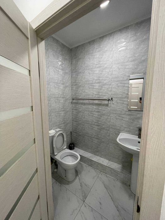 Продаётся офис, магазин, на паркентском с арендатором [SM]