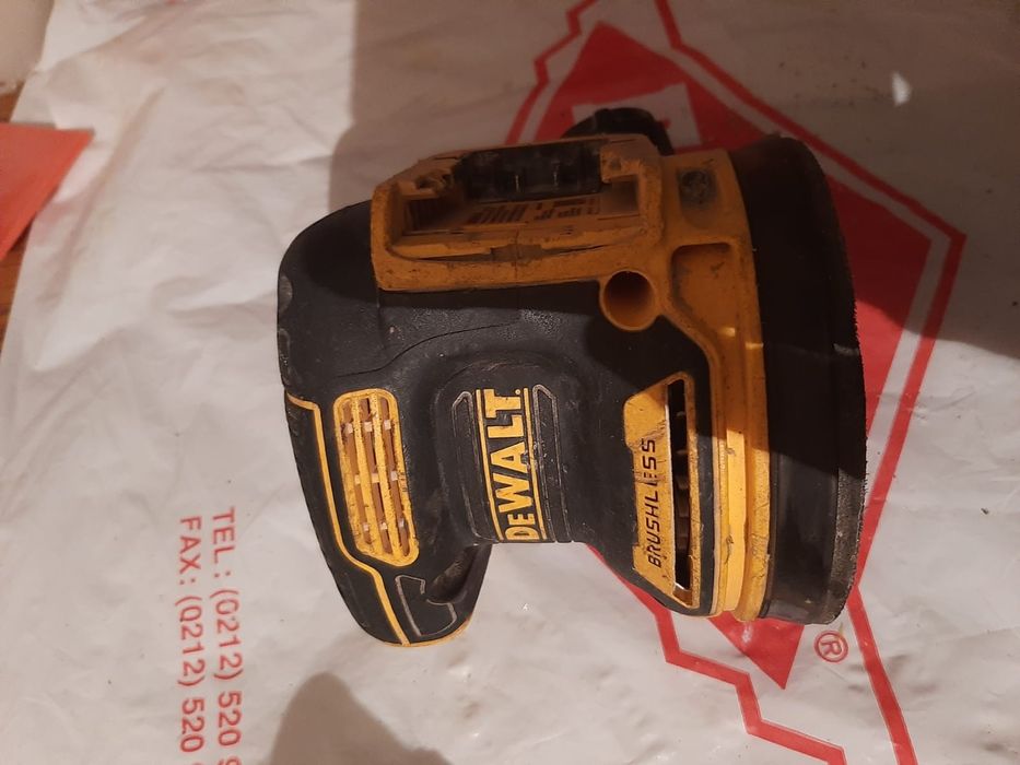 Devalt slefuit dcw21