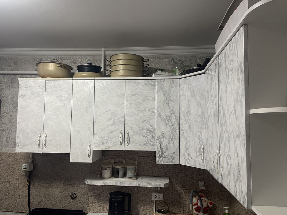 Кухенный гарнитур сатылда