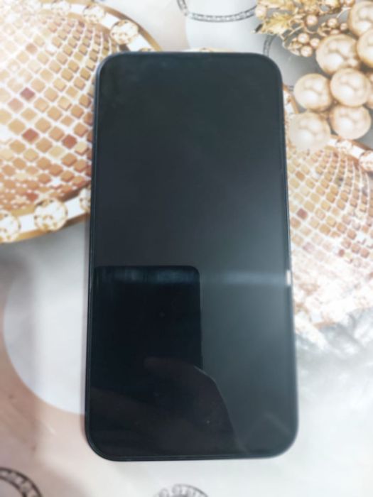 Айфон 13 128гб акб96%