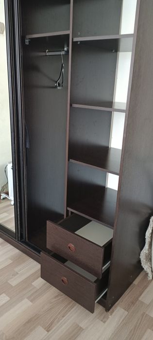 Спальный гарнитур. Комод.