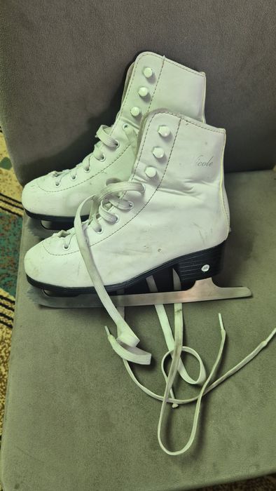 Продам коньки в нормальном состоянии