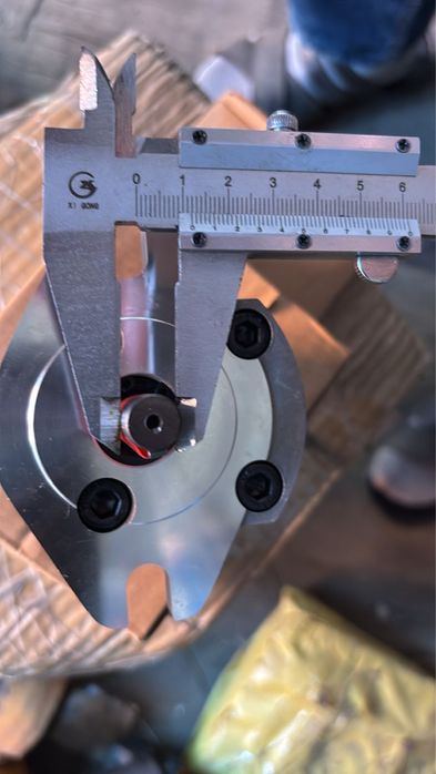 HGP-1A-1 — шестерённый насос.