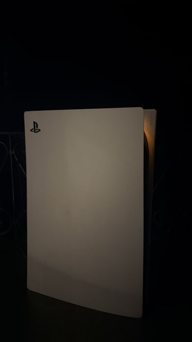Продаю PlayStation 5