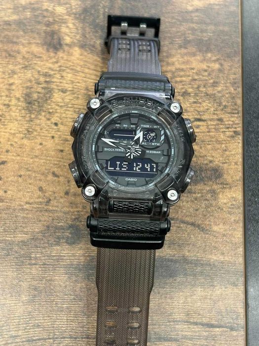 Часовник Casio G-Shock