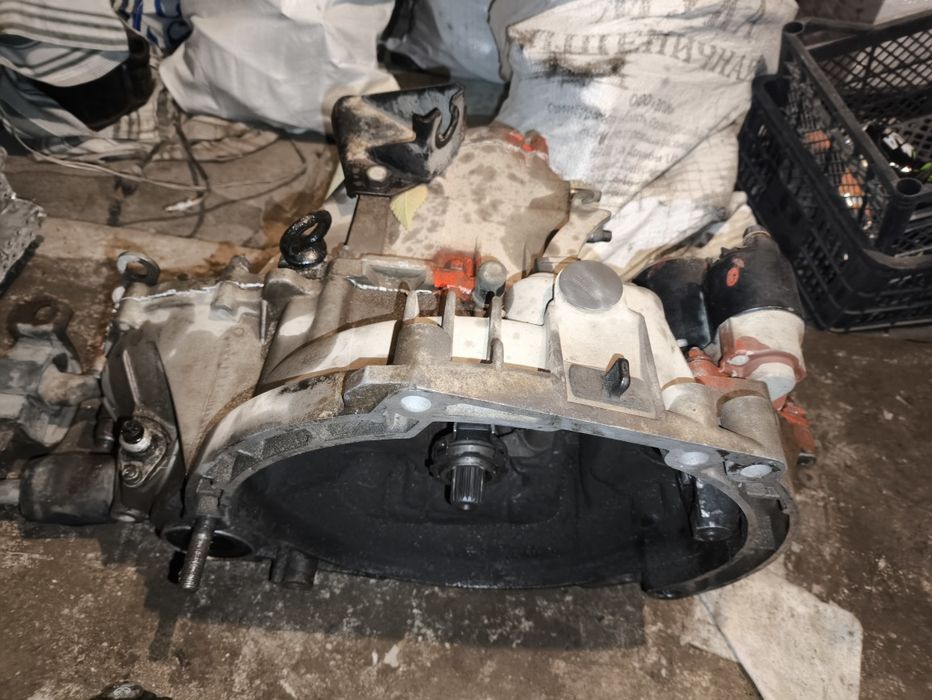 Кпп от приора 2 3х болтовый