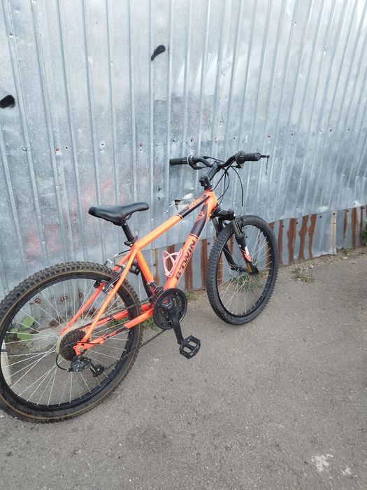 Bicicleta BTWIN.