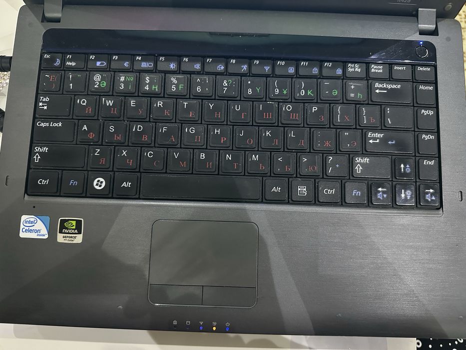 Продаётся ноутбук Samsung R428