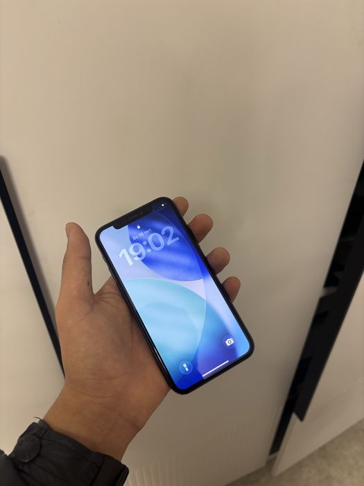 Продам Iphone 11pro