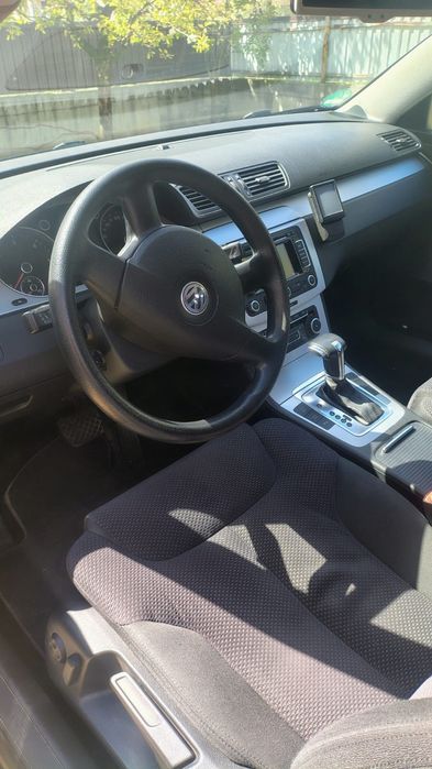 Vând passat b6 2010