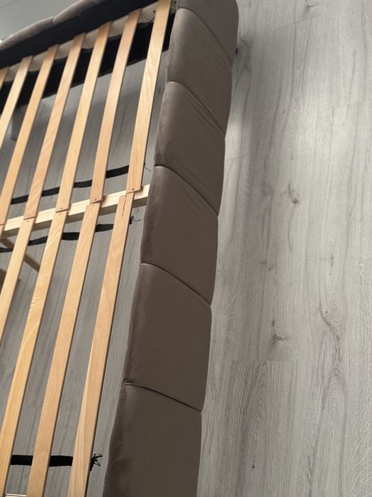 Pat  mobilier Laguna