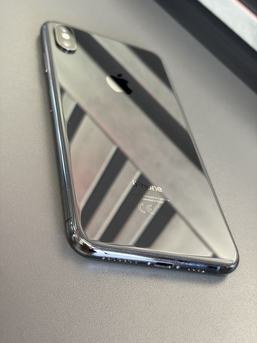iPhone Xs Max ( 256 gb )