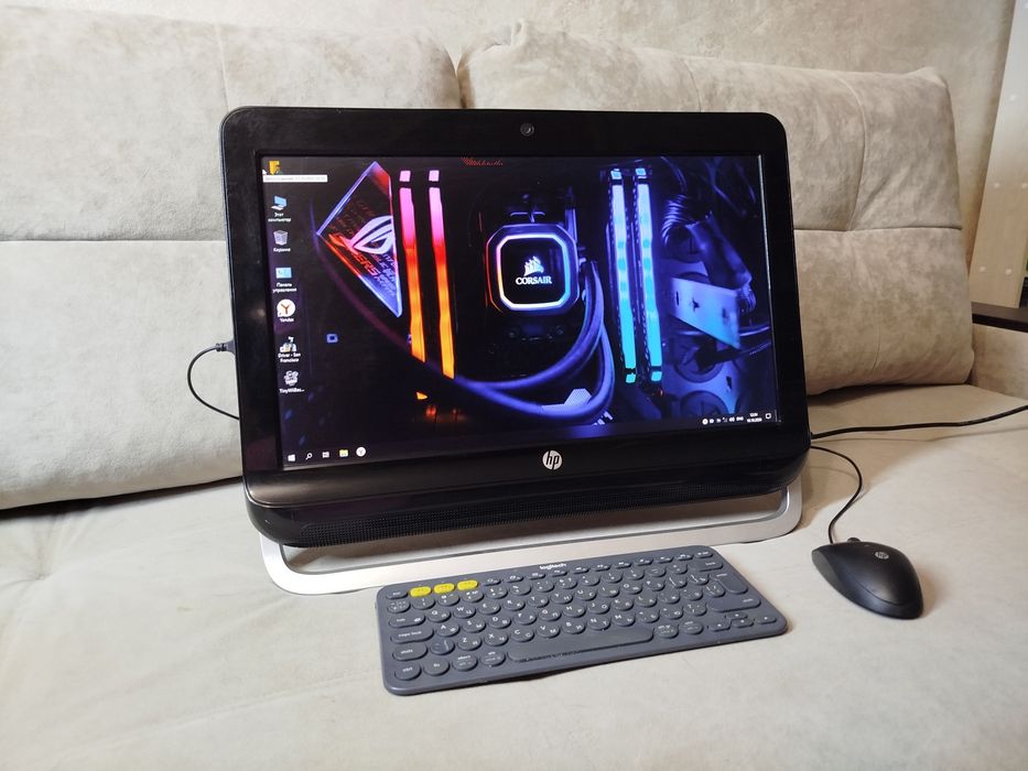 Моноблок HP Wi Fi есть