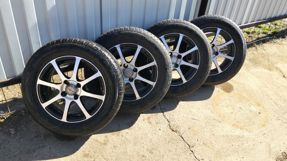 Продам резины...