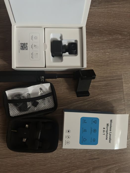 Set Camera Insta Link 360 + Trepied si Lavaliera Wireless