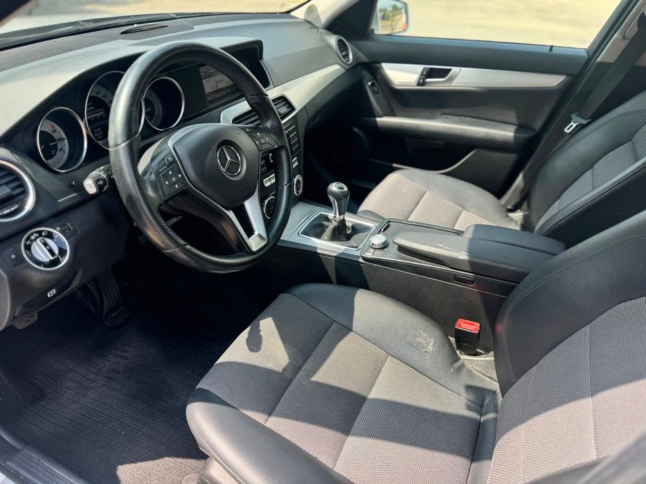 Mercedes c 200 2013