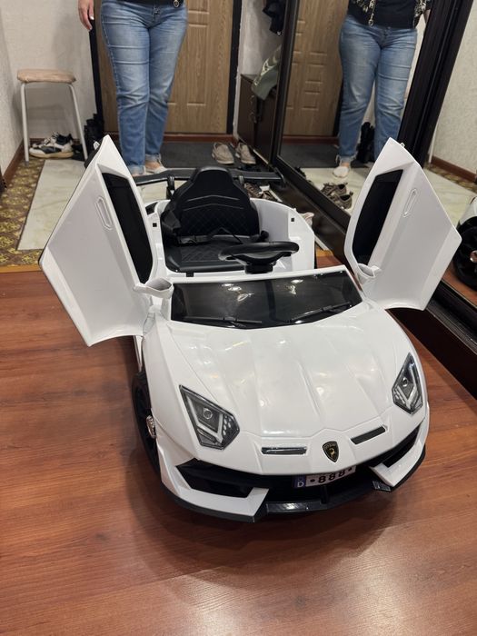 Продам детскую машину