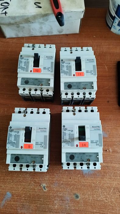 Автоматични Трифазни прекъсвачи GE Record Plus FD63 - 63A (General Electric)