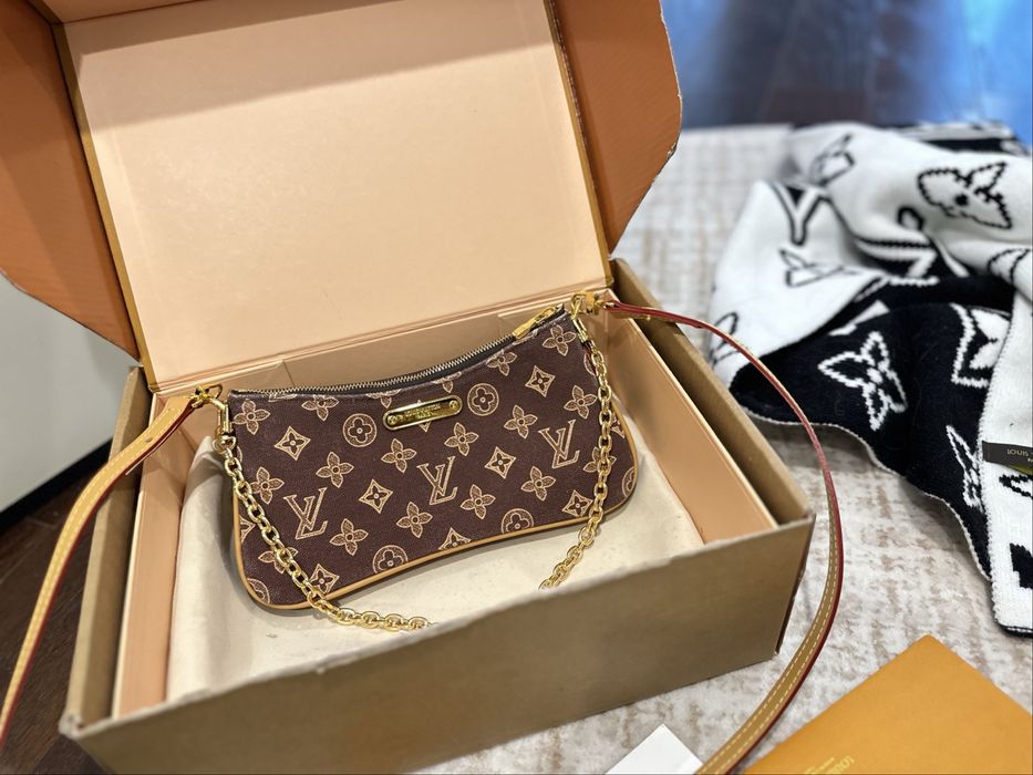 Чанта Louis Vuitton